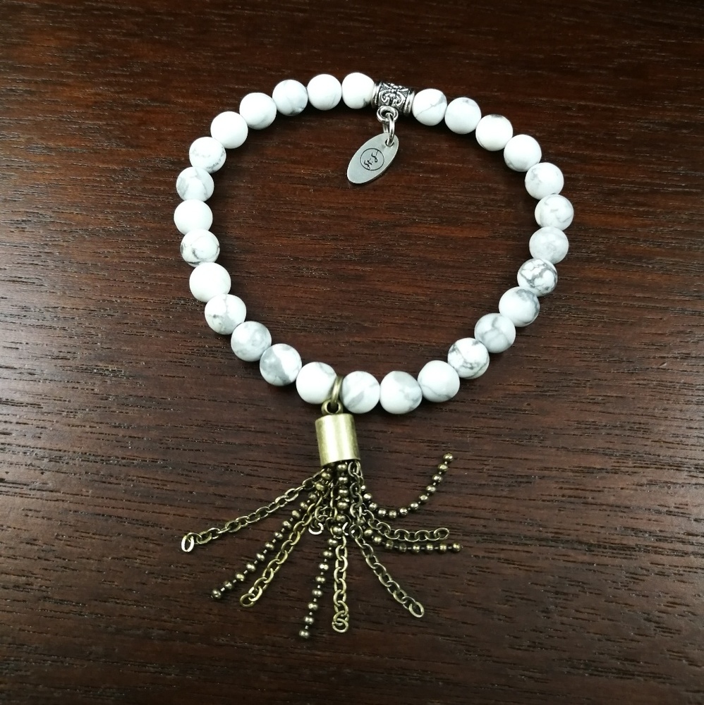Handmade: Howlite Gemstone Bronze Tassel Bracelet